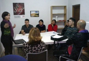 Grup de persones participant al Taller d'Auto-ocupació del SAIR de Madrid.